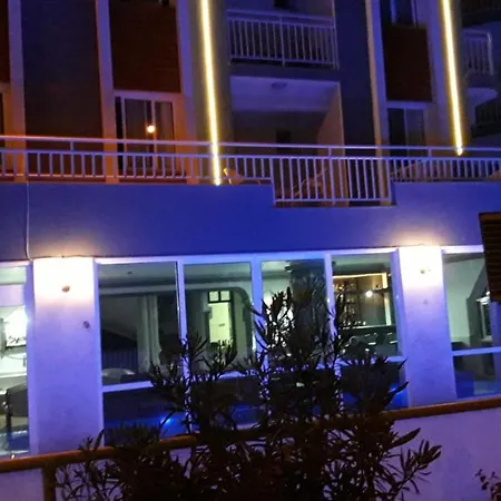 Livia Hotel